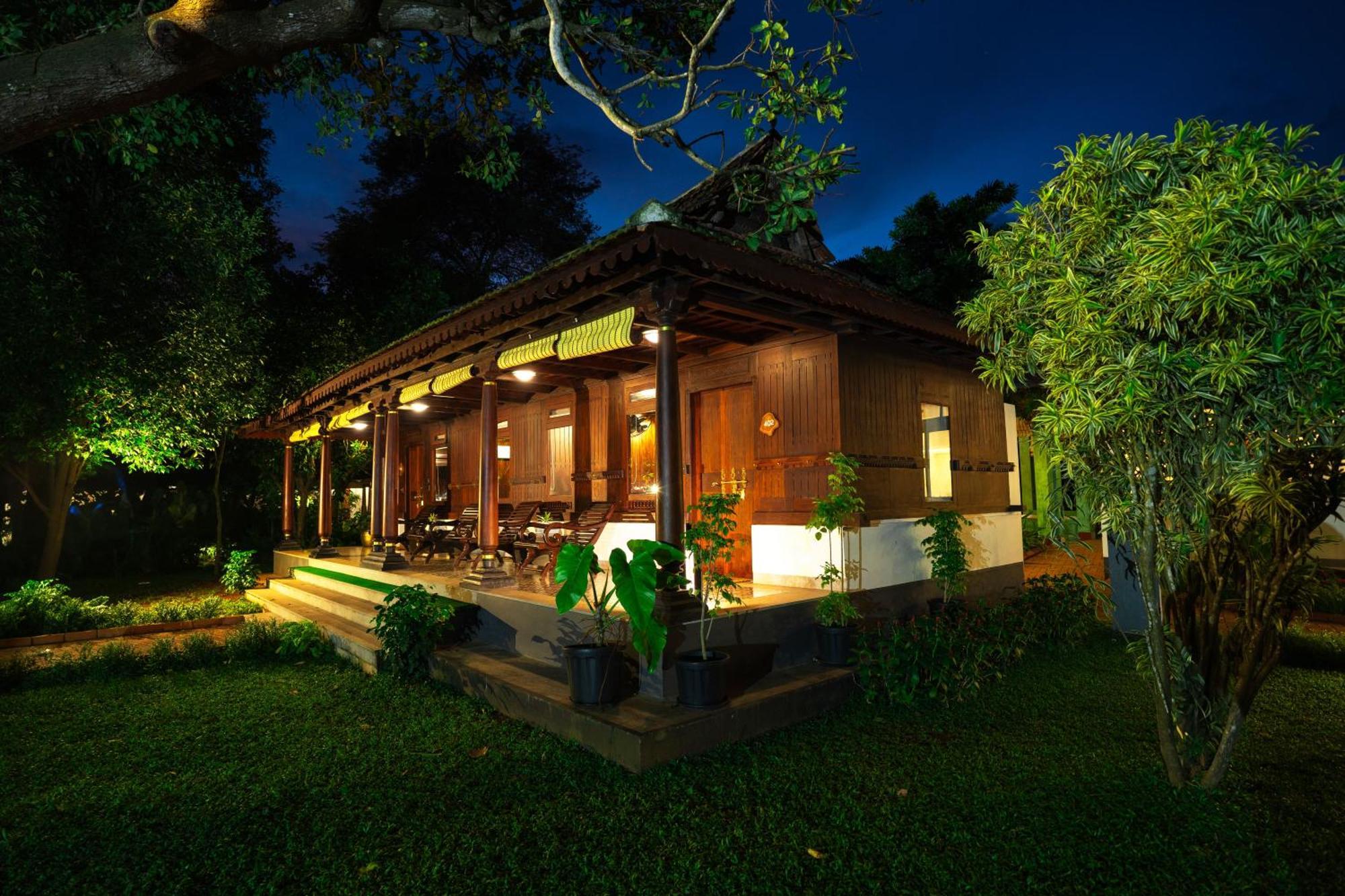 Vedic Village Retreat Kodungallur Kochi Exterior photo
